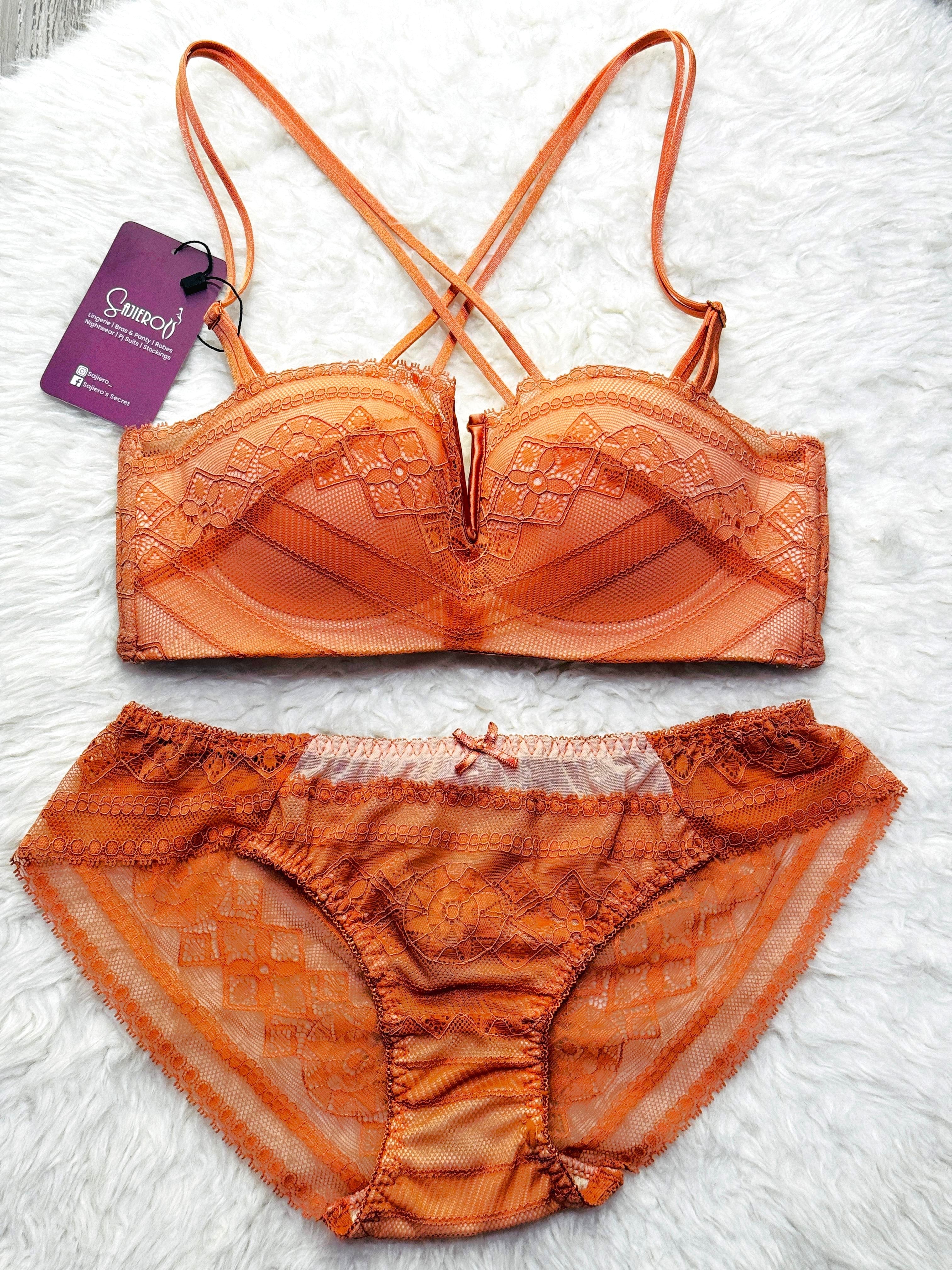 Sajiero Spirit Padded Bra and Panty Set